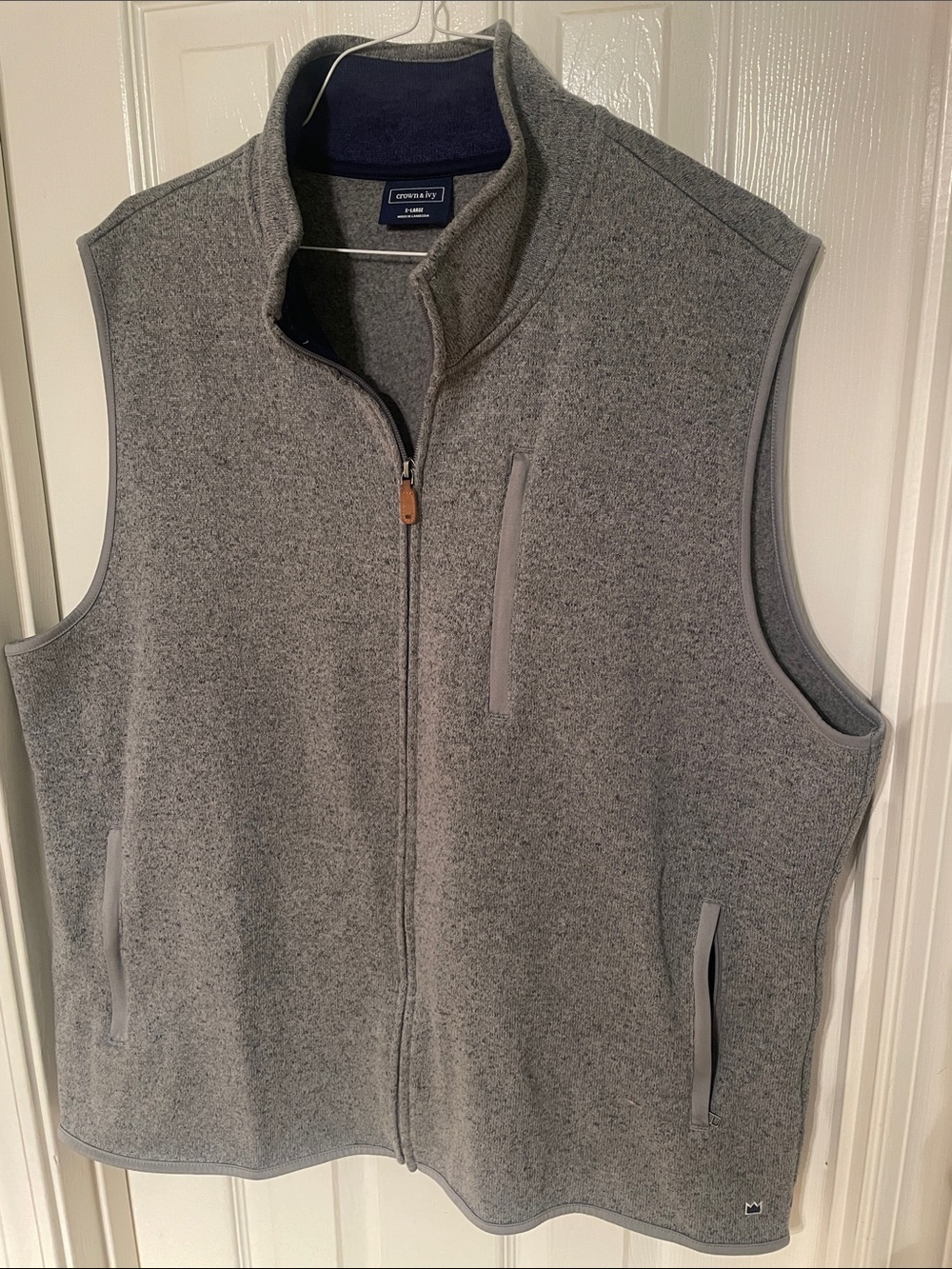 crown & ivy Gray and Navy Fleece Zip-Up Vest